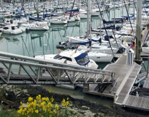 12м воды разом ушли По Северной Бретани (Bretagne) с ForceSail
