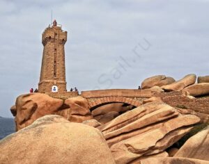 Берег Розового Гранита. Saint-Guirec По Северной Бретани (Bretagne) с ForceSail