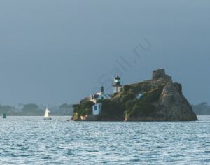 Навигационный тренинг в Северо-западной Франции (Северная Бретань). Moelaix