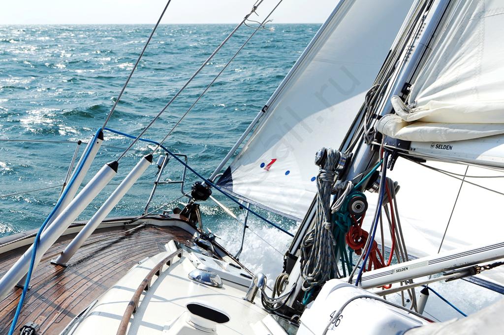 Наш Hallberg-Rassy